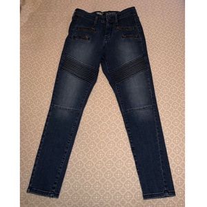 High waisted skinny “moto” jean